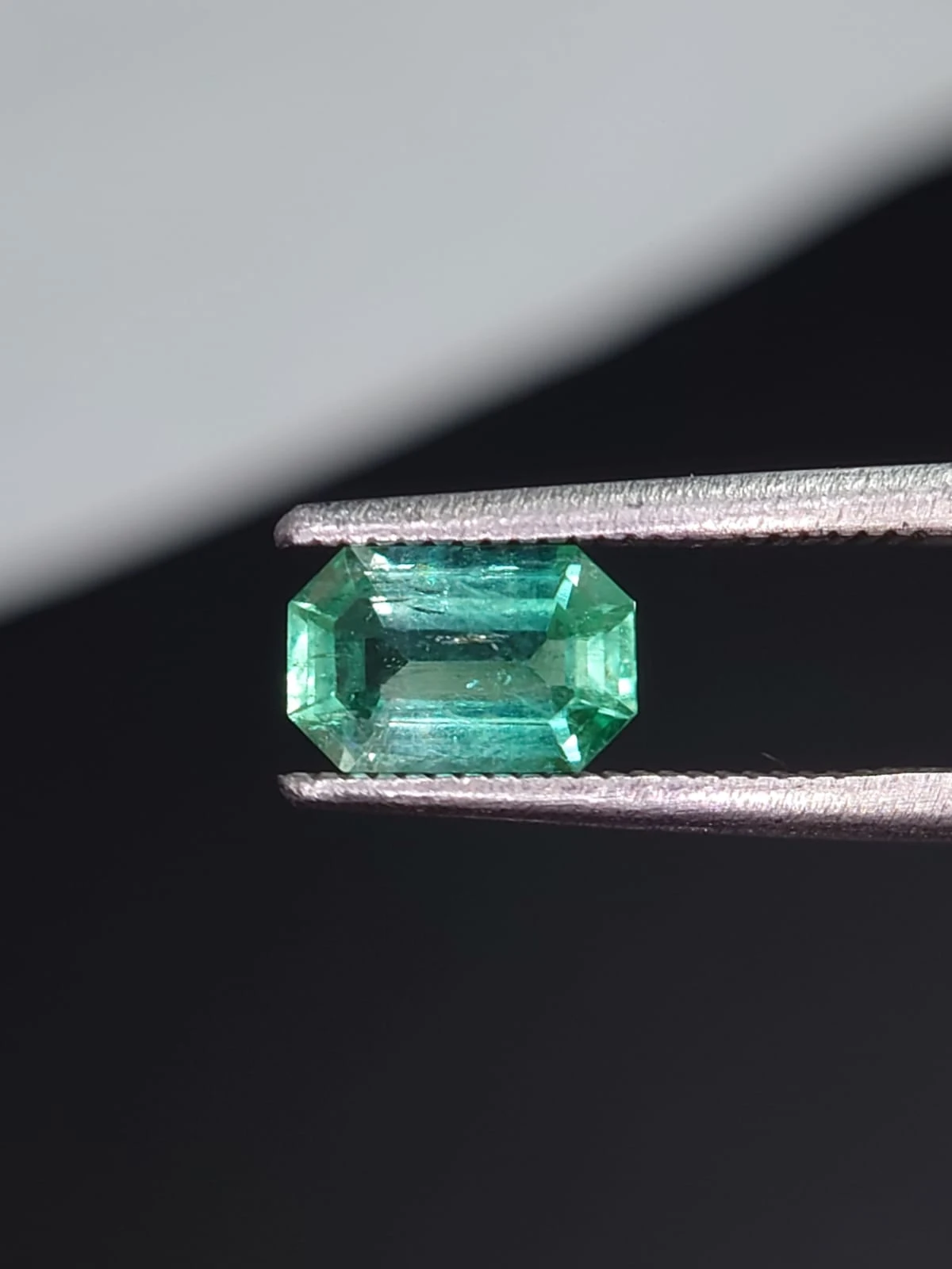 0.92ct Natural emerald from Panjshir Afghanistan — view 6